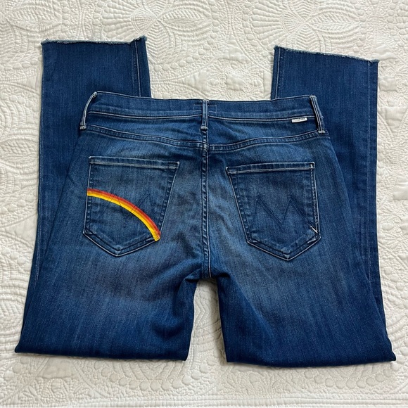 MOTHER Mid Rise Dazzler Crop Fray Denim Jeans Dark Wash Raw Hem Size 28 - Picture 14 of 15